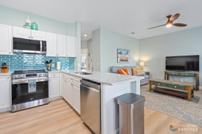 Private Balcony ON Flagler Avenue! Stroll to the Beach! Apartment with Wi-Fi, Parking, and PERFECT Location!